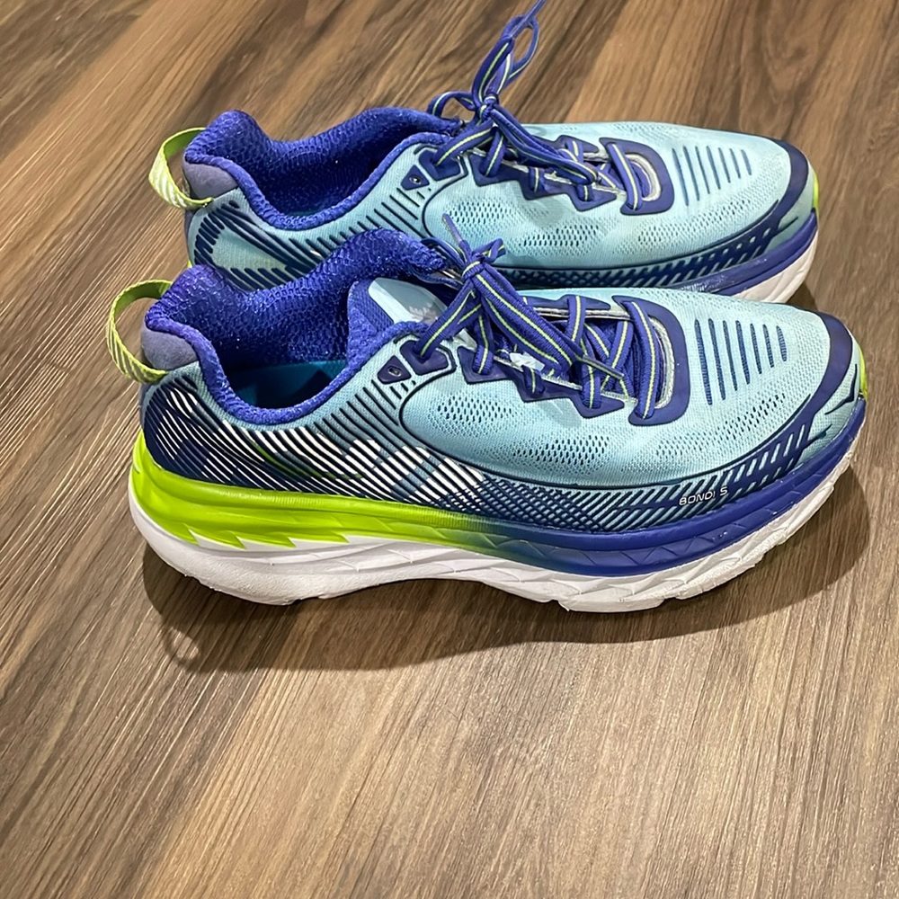 Hoka One One Bondi 5